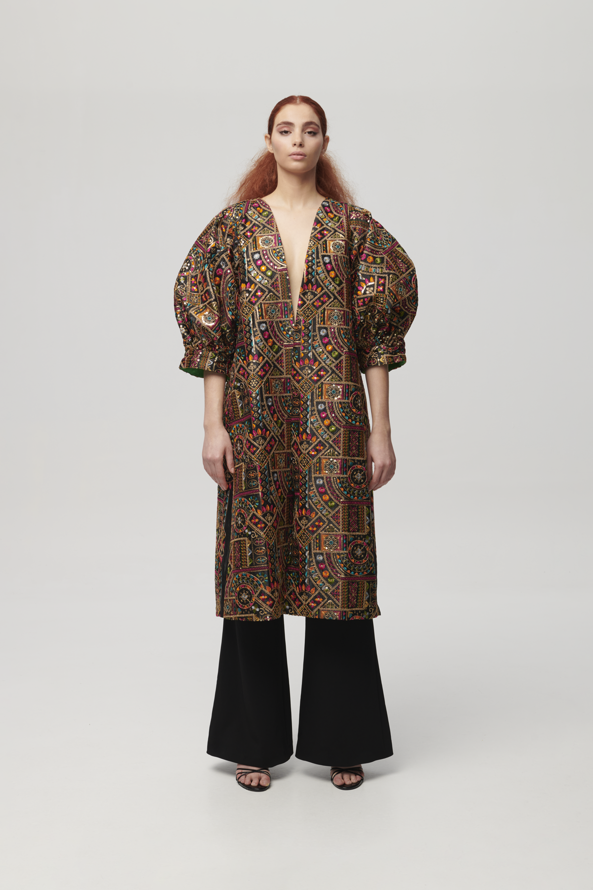 Kimono Puffy Raw Embroidery Silk Black